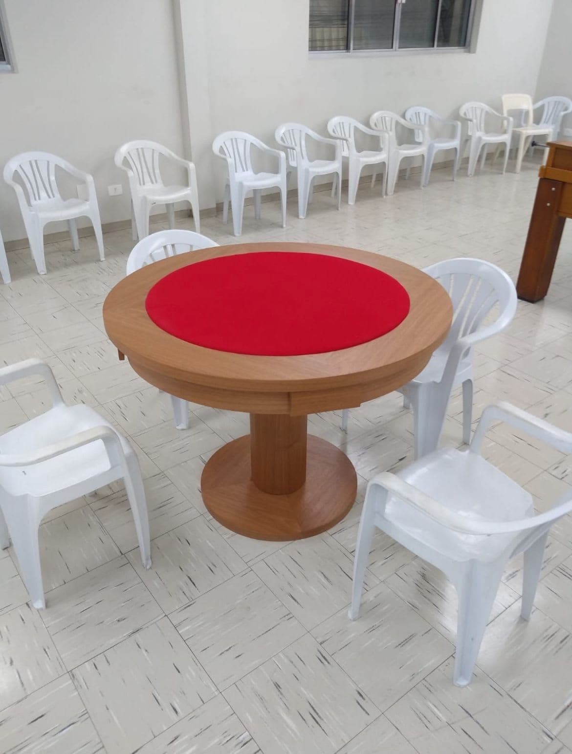 Mesa de carteado com gavetas - Imagem 1